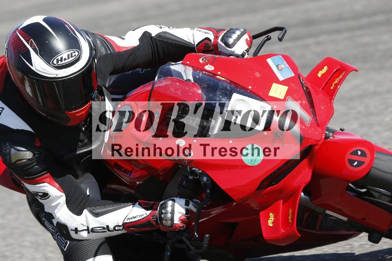 Archiv-2025/03 04.04.2025 TZ Motorsport ADR/Gruppe gruen/2